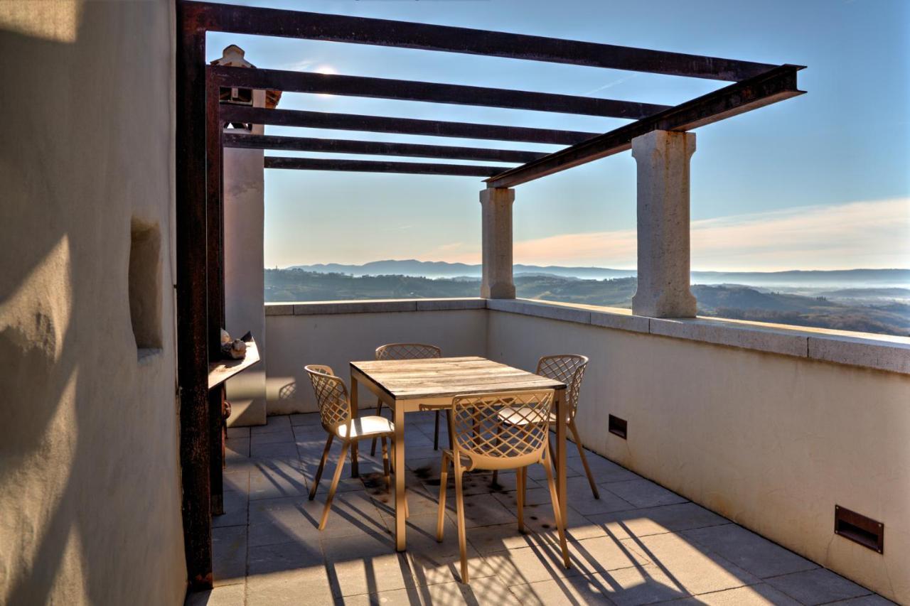 Aldila Art Rooms, Apartment And Vacation House Smartno Kültér fotó